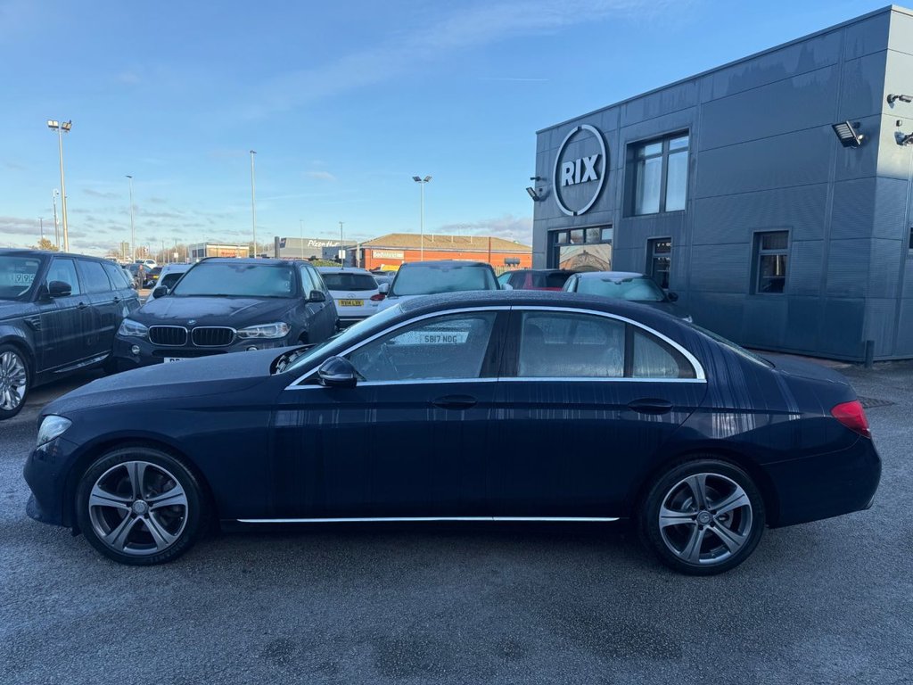 Used Mercedes-Benz E Class 2016 for sale - 77407852: Photo 3