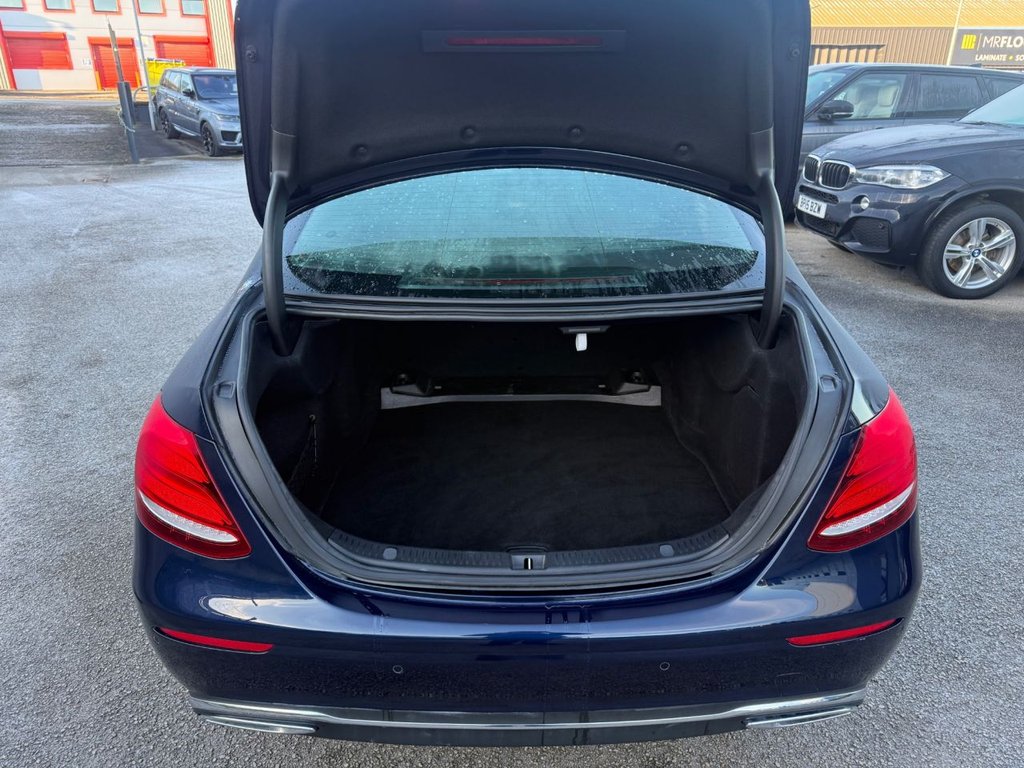 Used Mercedes-Benz E Class 2016 for sale - 77407852: Photo 7