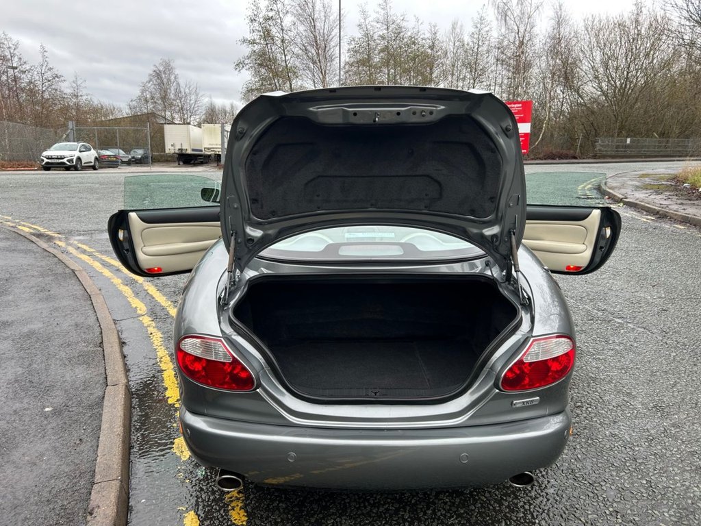 Used Jaguar XK8 2006 for sale - 77275829: Photo 20