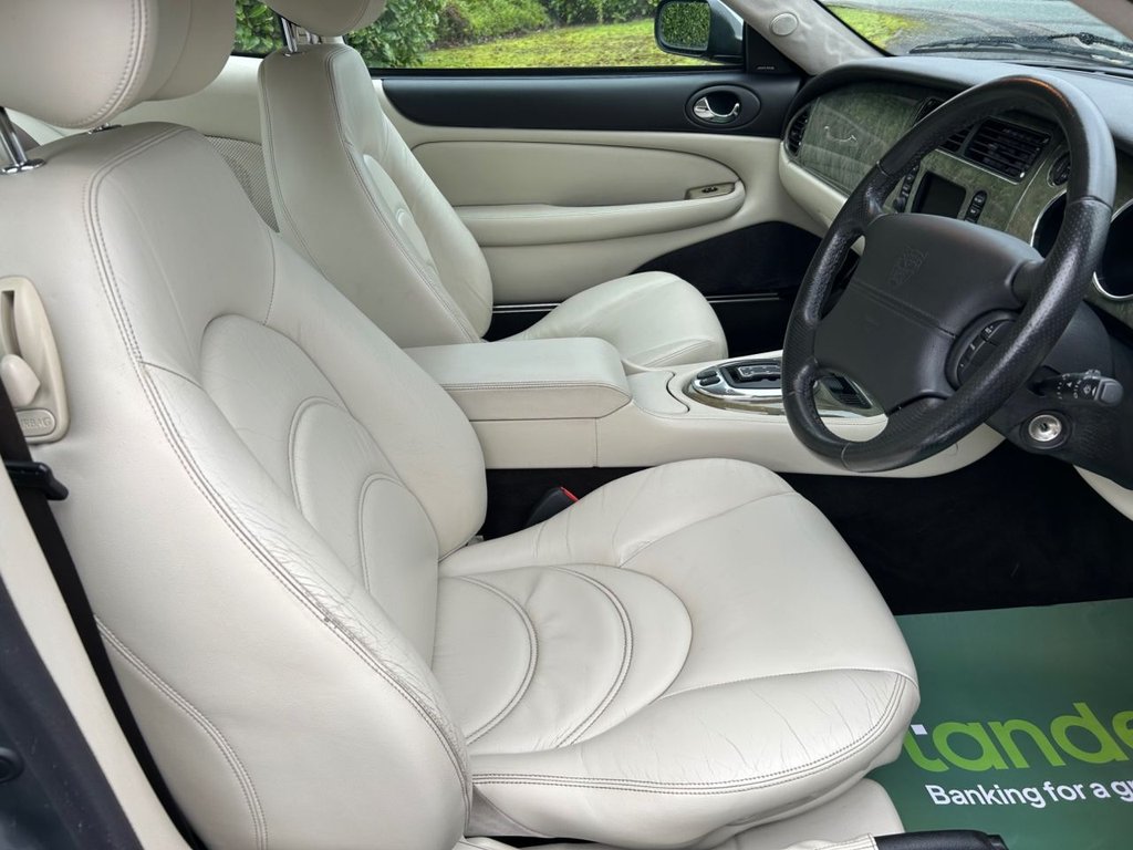 Used Jaguar XK8 2006 for sale - 77275829: Photo 33