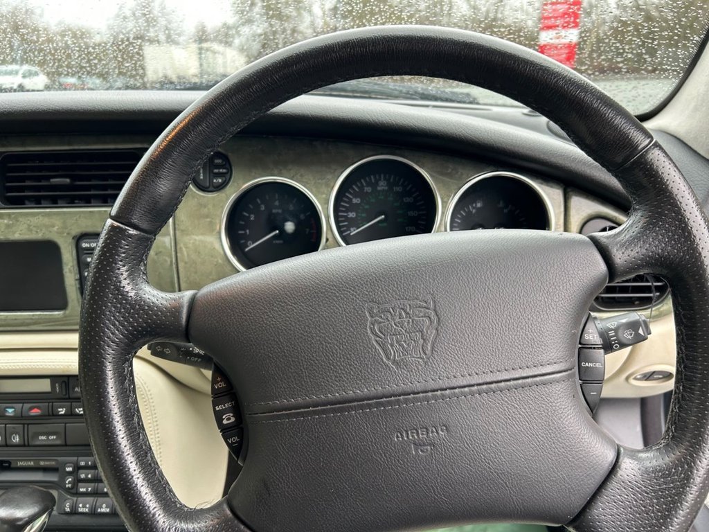 Used Jaguar XK8 2006 for sale - 77275829: Photo 39