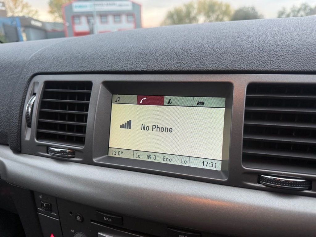 Used Vauxhall Vectra 2007 for sale - 78044742: Photo 19