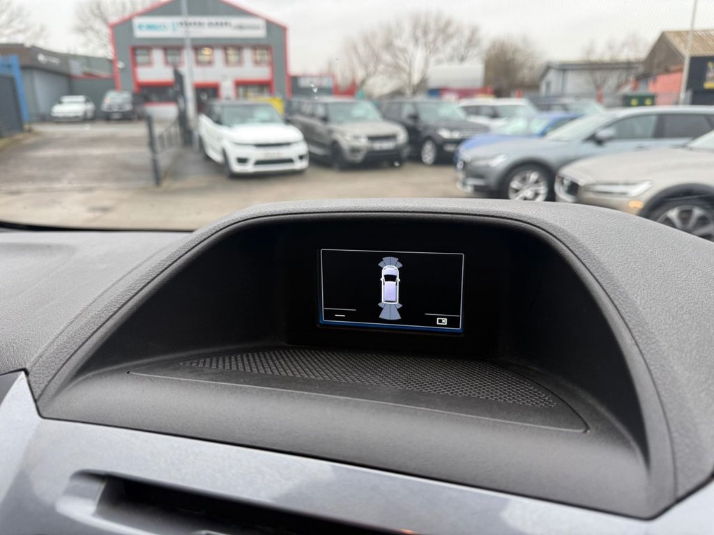 Used Ford Transit Custom 2017 for sale - 76985979: Photo 23