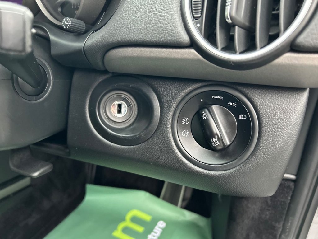 Used Porsche Boxster 2010 for sale - 76792118: Photo 26