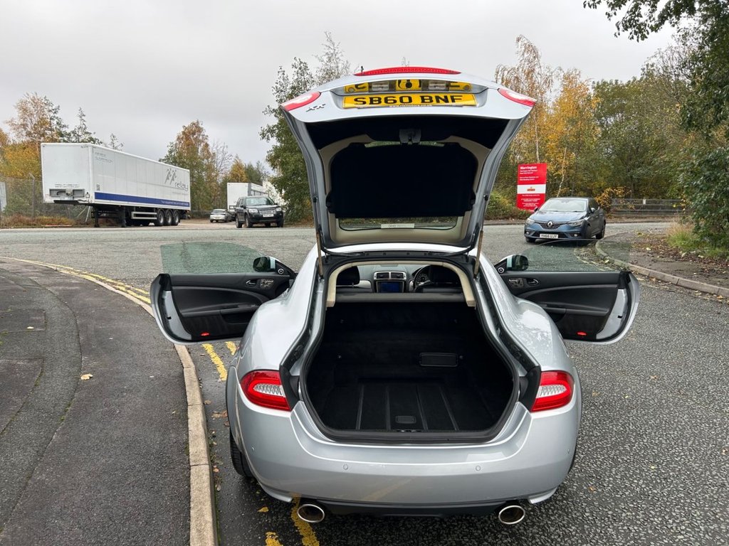 Used Jaguar XK 2011 for sale - 76406613: Photo 18