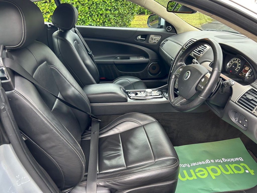 Used Jaguar XK 2011 for sale - 76406613: Photo 27