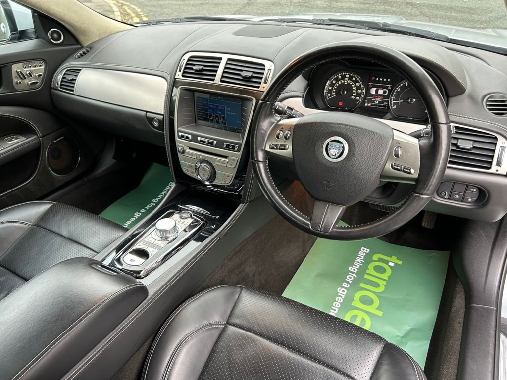 Used Jaguar XK 2011 for sale - 76406613: Photo 28