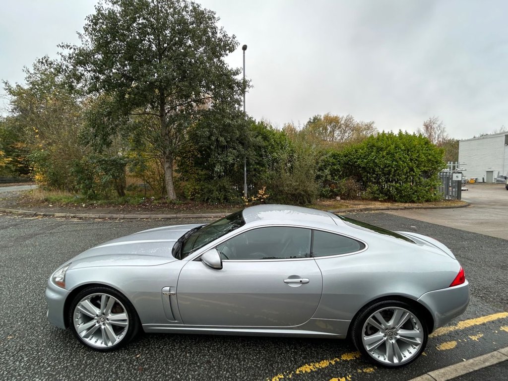 Used Jaguar XK 2011 for sale - 76406613: Photo 7