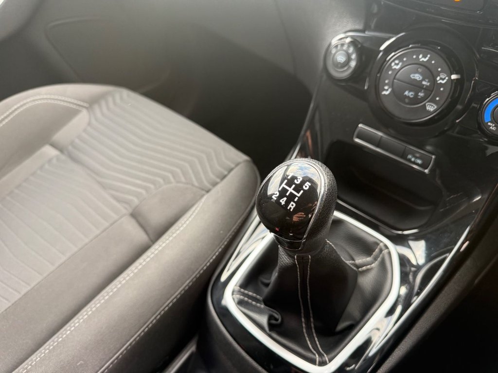 Used Ford Fiesta 2015 for sale - 77408706: Photo 22