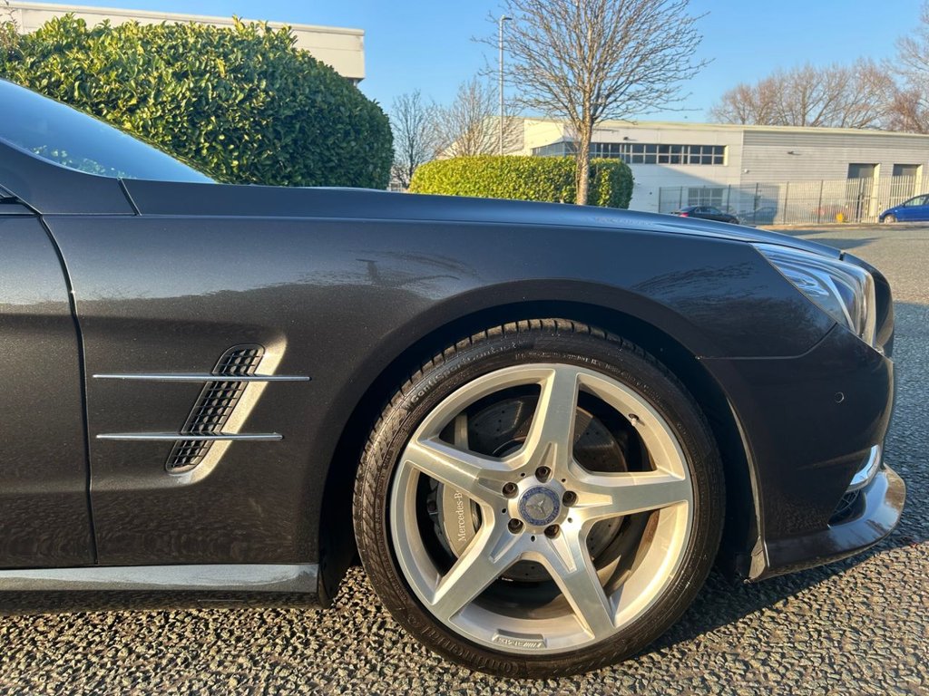 Used Mercedes-Benz SL 2013 for sale - 77370170: Photo 10