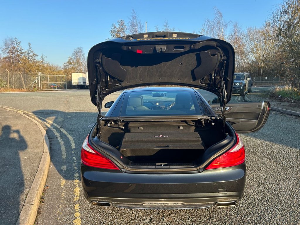 Used Mercedes-Benz SL 2013 for sale - 77370170: Photo 18