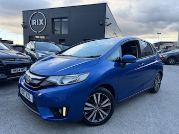 Used Honda Jazz 2017 for sale - 75998328: Photo 2