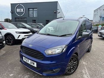 Used Ford Transit Courier 2017 for sale - 75554032: Photo