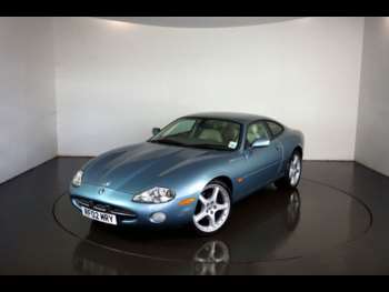 2002 (02) - 4.0 V8 COUPE 2d AUTO 290 BHP-Previously Supplied by Ourselves-Finished in Z 2-Door