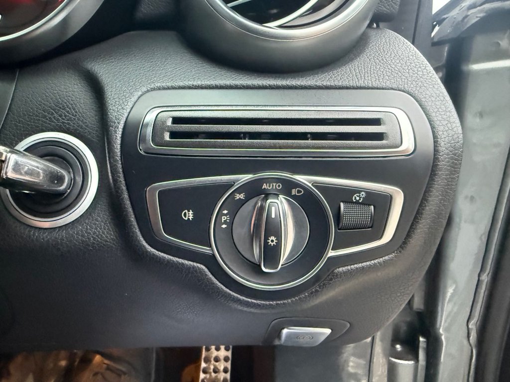 Used Mercedes-Benz C Class 2017 for sale - 76821161: Photo 21