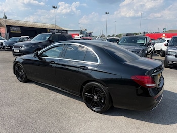 Used Mercedes-Benz E Class 2016 for sale - 79141787: Photo