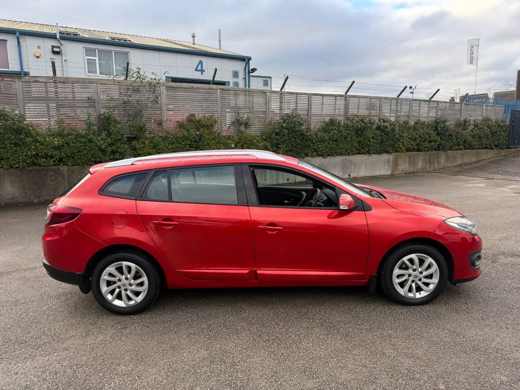 Used Renault Megane 2016 for sale - 76454082: Photo 10