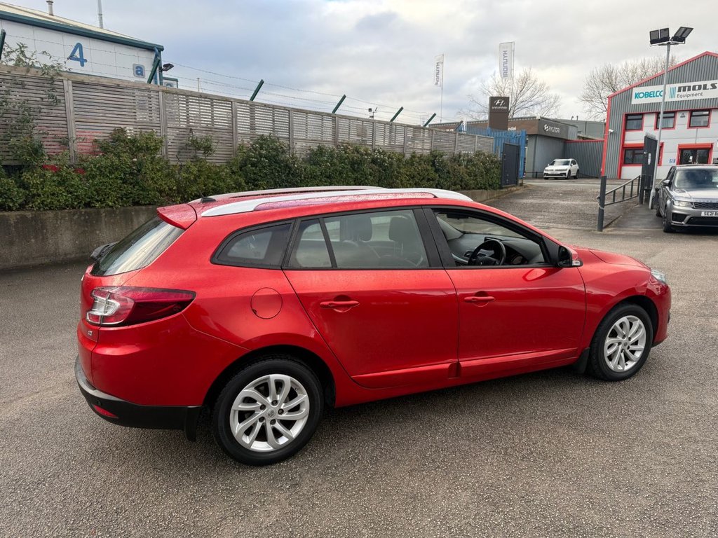 Used Renault Megane 2016 for sale - 76454082: Photo 9