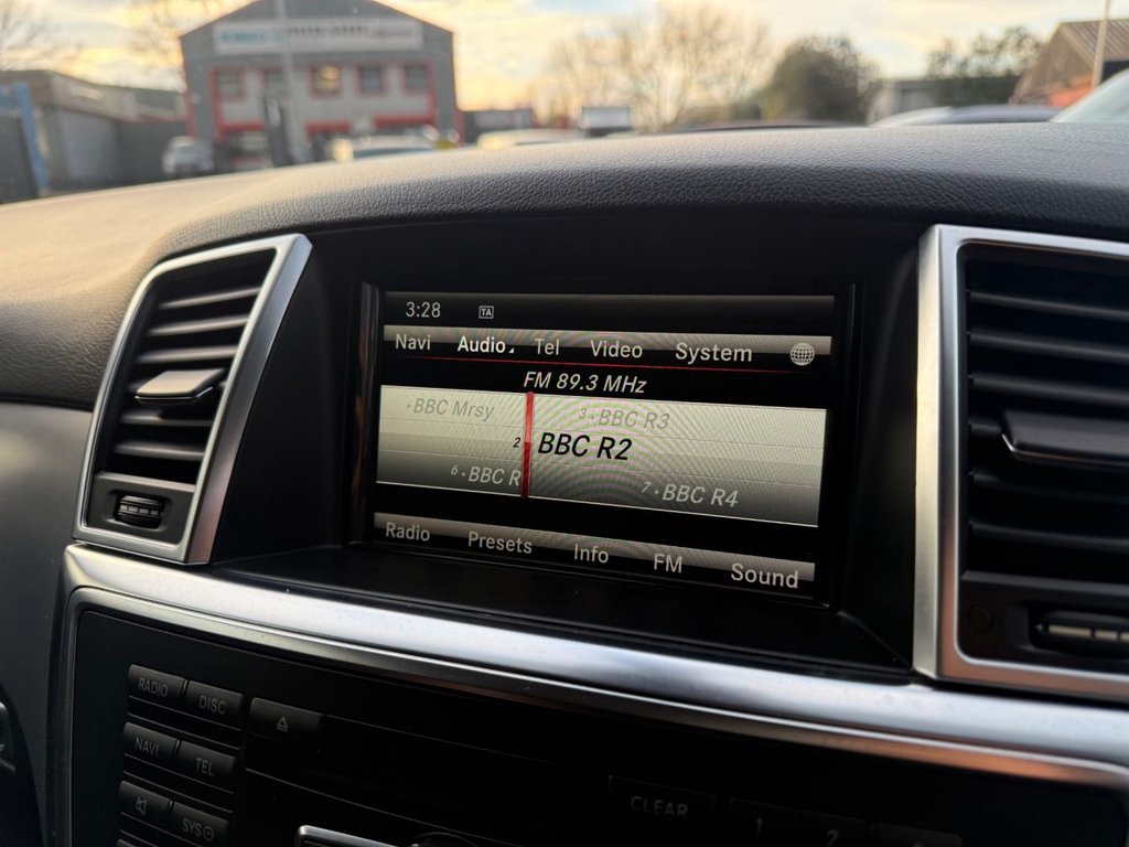 Used Mercedes-Benz M Class 2014 for sale - 76333808: Photo 26