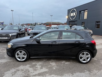 Used Mercedes-Benz A-Class 2015 for sale - 76711118: Photo