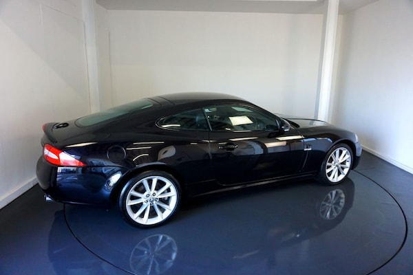 Used Jaguar XK 2011 for sale - 73644169: Photo 10