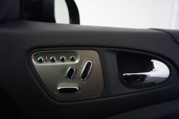 Used Jaguar XK 2011 for sale - 73644169: Photo 23