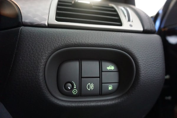 Used Jaguar XK 2011 for sale - 73644169: Photo 26