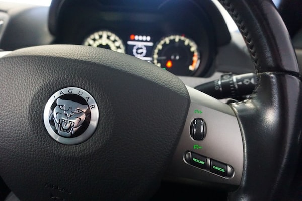 Used Jaguar XK 2011 for sale - 73644169: Photo 39