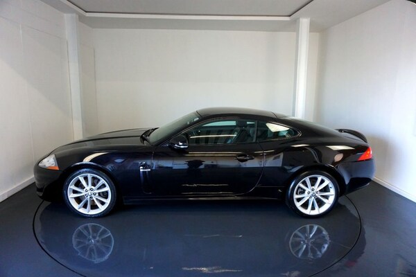 Used Jaguar XK 2011 for sale - 73644169: Photo 4