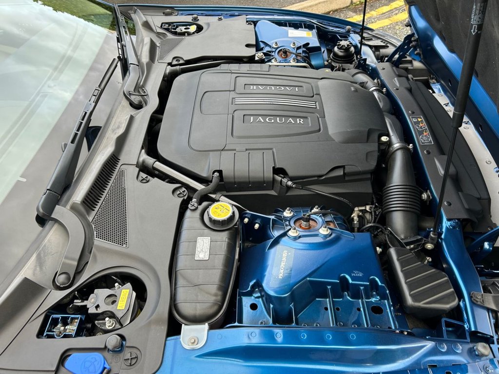 Used Jaguar XK 2013 for sale - 76333665: Photo 21