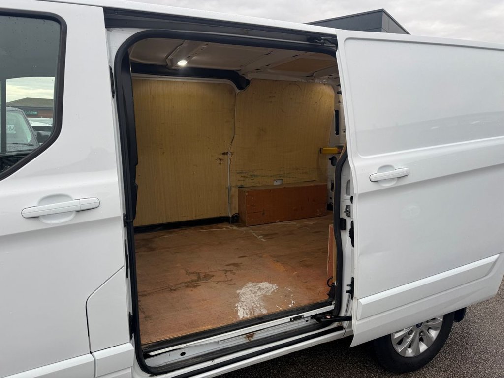 Used Ford Transit Custom 2022 for sale - 77139500: Photo 8