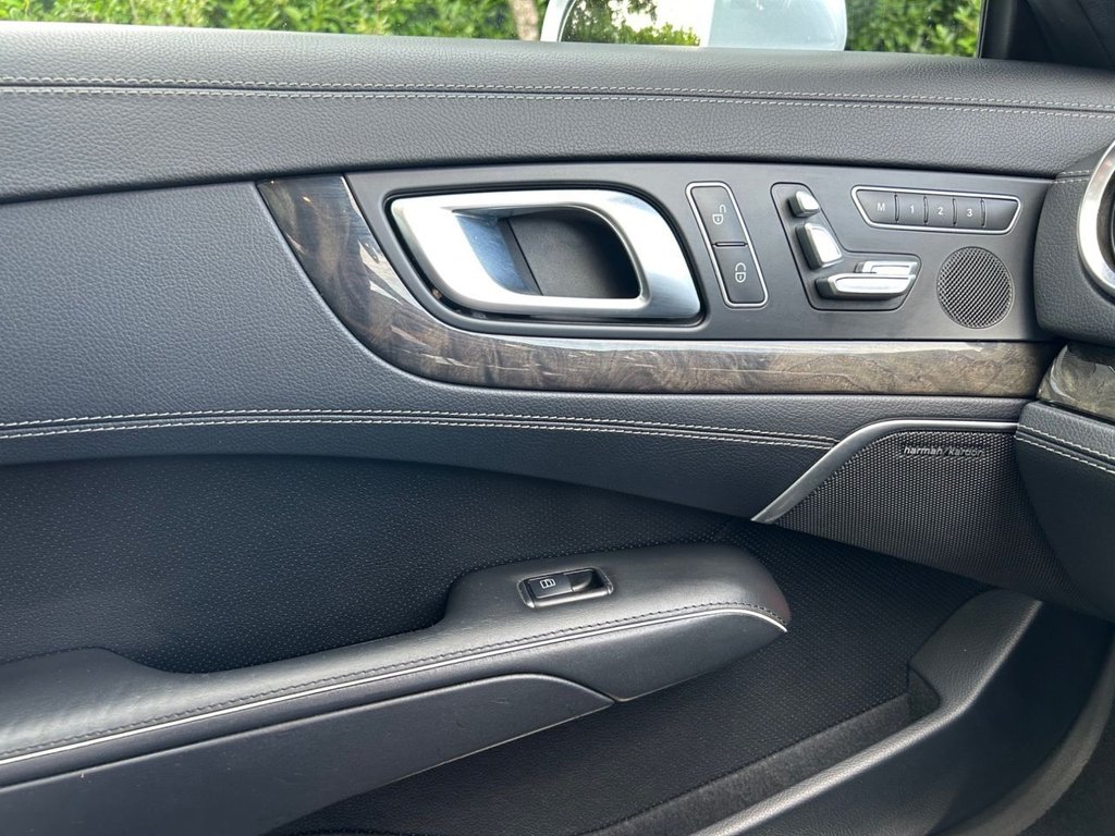 Used Mercedes-Benz SL 2013 for sale - 77841303: Photo 25