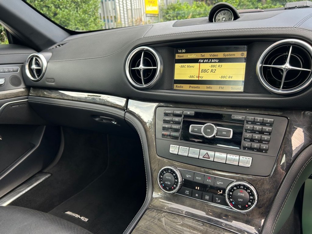 Used Mercedes-Benz SL 2013 for sale - 77841303: Photo 30