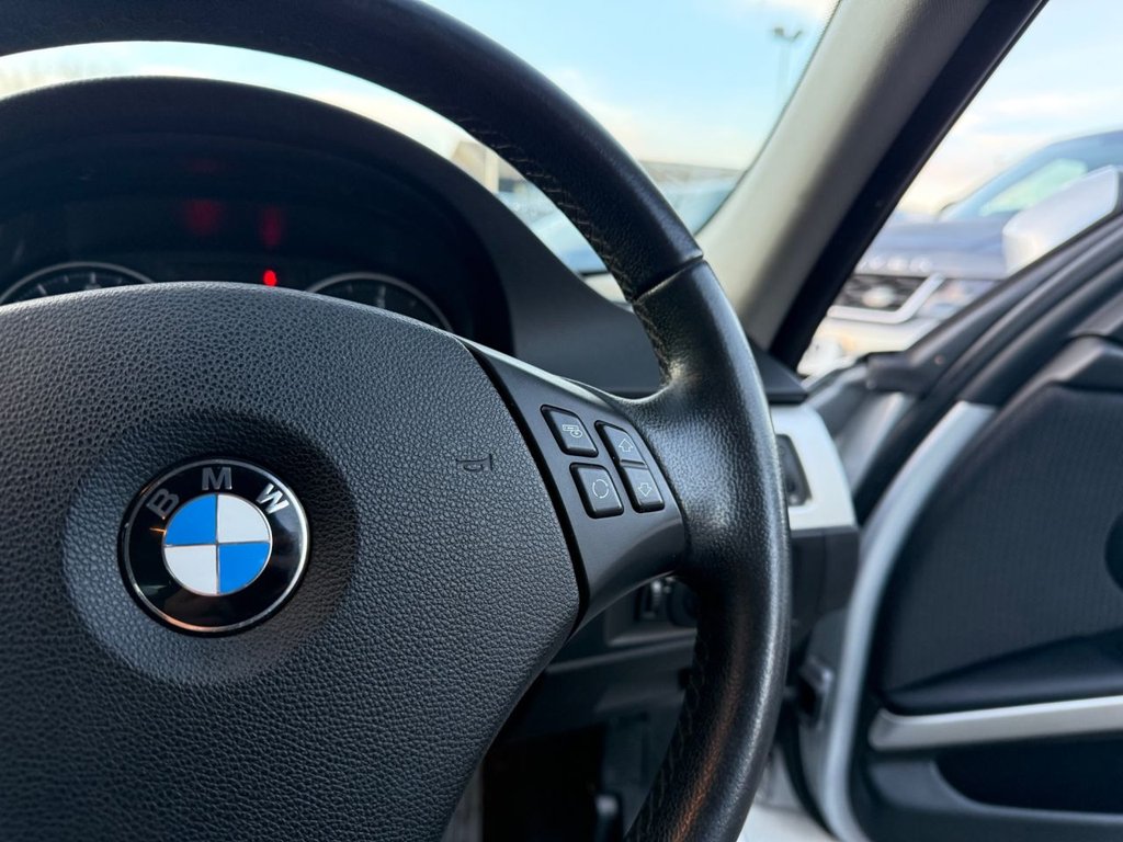 Used BMW 3 Series 2011 for sale - 76758597: Photo 16