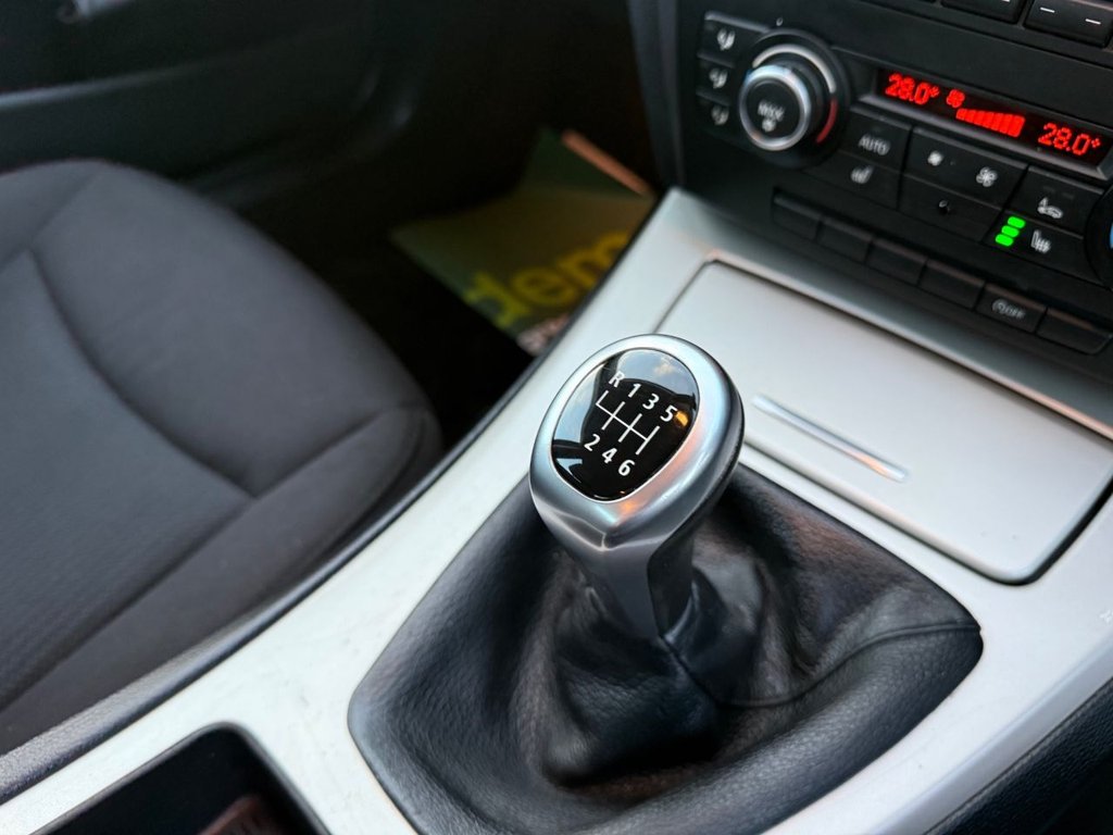 Used BMW 3 Series 2011 for sale - 76758597: Photo 22