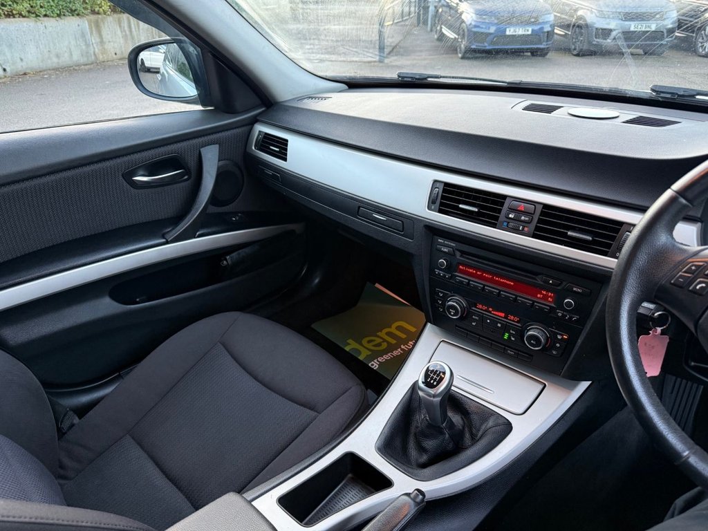 Used BMW 3 Series 2011 for sale - 76758597: Photo 23