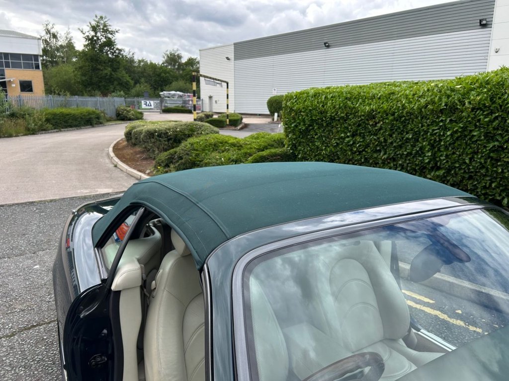 Used Jaguar XK8 2001 for sale - 76973672: Photo 19