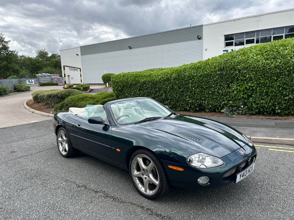 Used Jaguar XK8 2001 for sale - 76973672: Photo 32