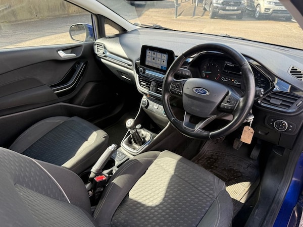 Used Ford Fiesta 2017 for sale - 76223277: Photo 14