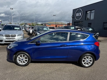 Used Ford Fiesta 2017 for sale - 76223277: Photo 3