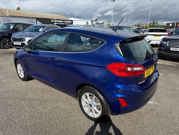 Used Ford Fiesta 2017 for sale - 76223277: Photo 4
