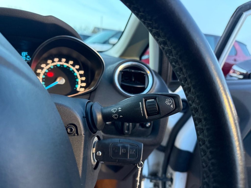 Used Ford Fiesta 2015 for sale - 76768124: Photo 17