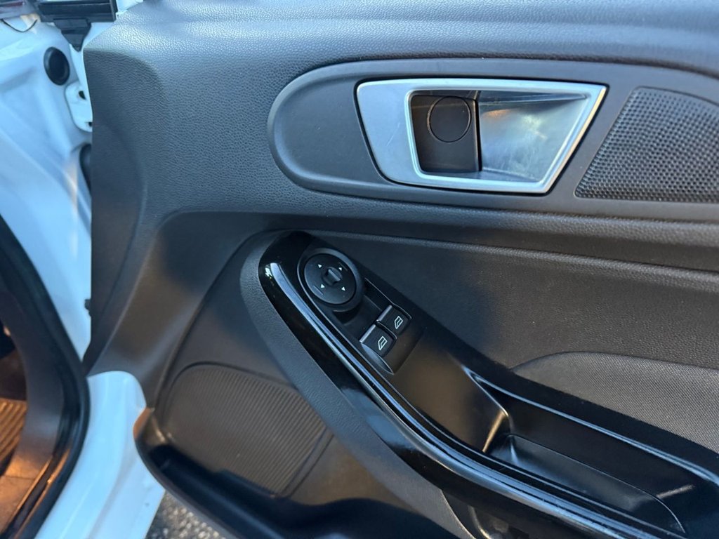 Used Ford Fiesta 2015 for sale - 76768124: Photo 18