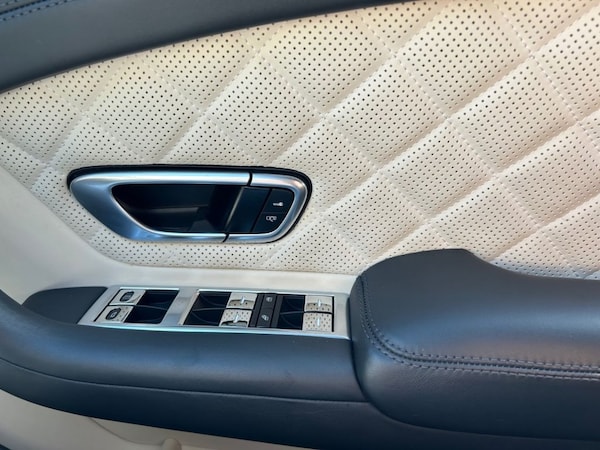 Used Bentley Continental 2015 for sale - 75025110: Photo 28