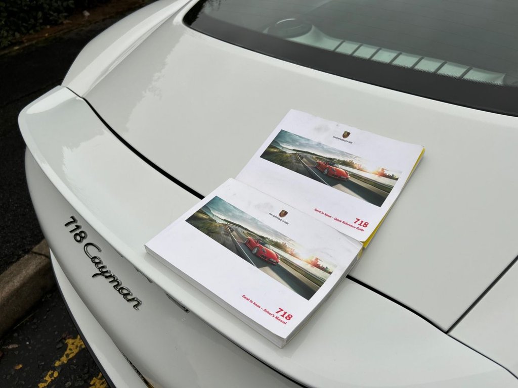 Used Porsche 718 Cayman 2017 for sale - 76430352: Photo 33