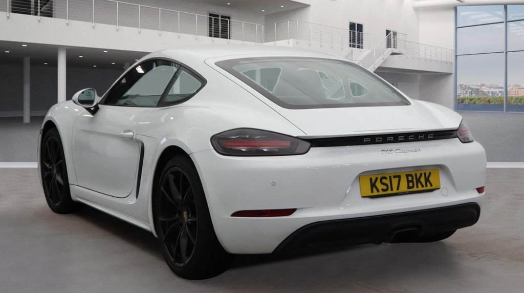 Used Porsche Cayman 2017 for sale - 76430352: Photo 4