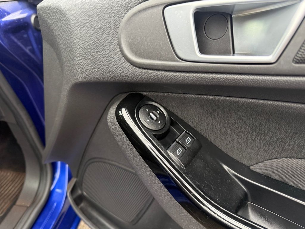 Used Ford Fiesta 2014 for sale - 76582283: Photo 16