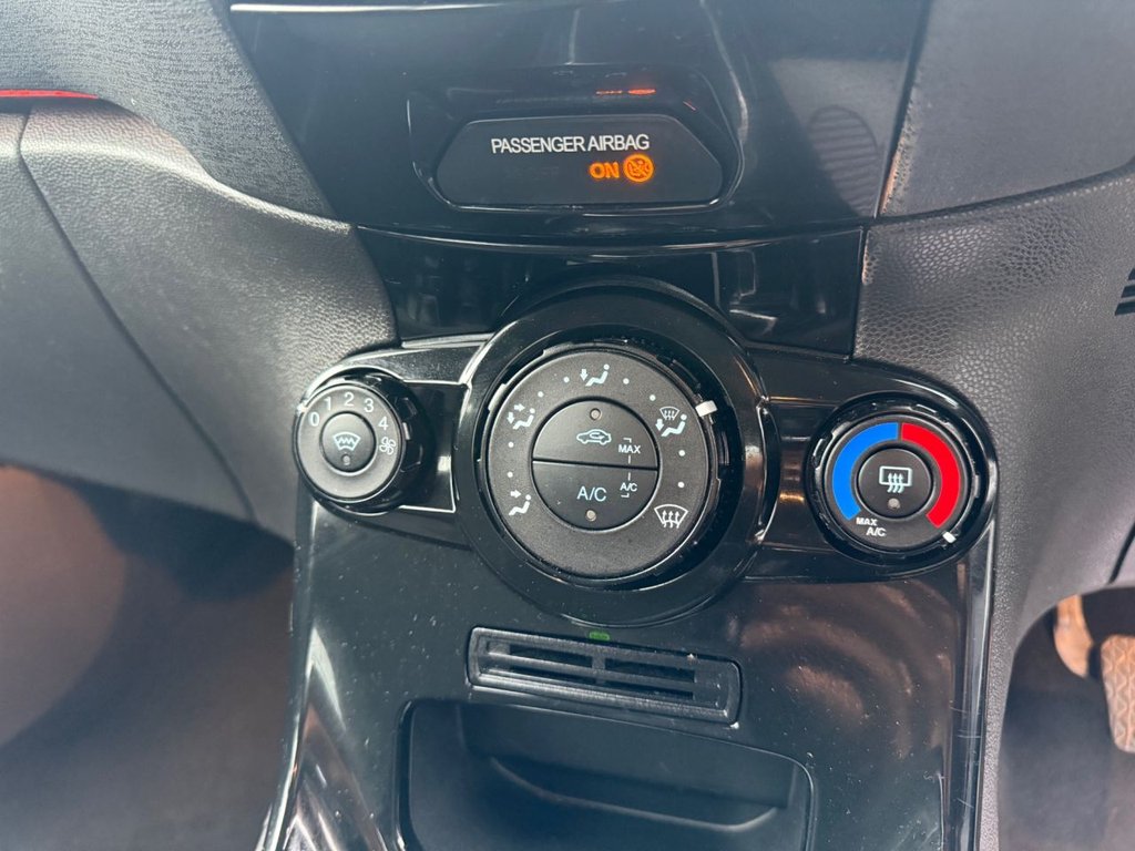 Used Ford Fiesta 2014 for sale - 76582283: Photo 22