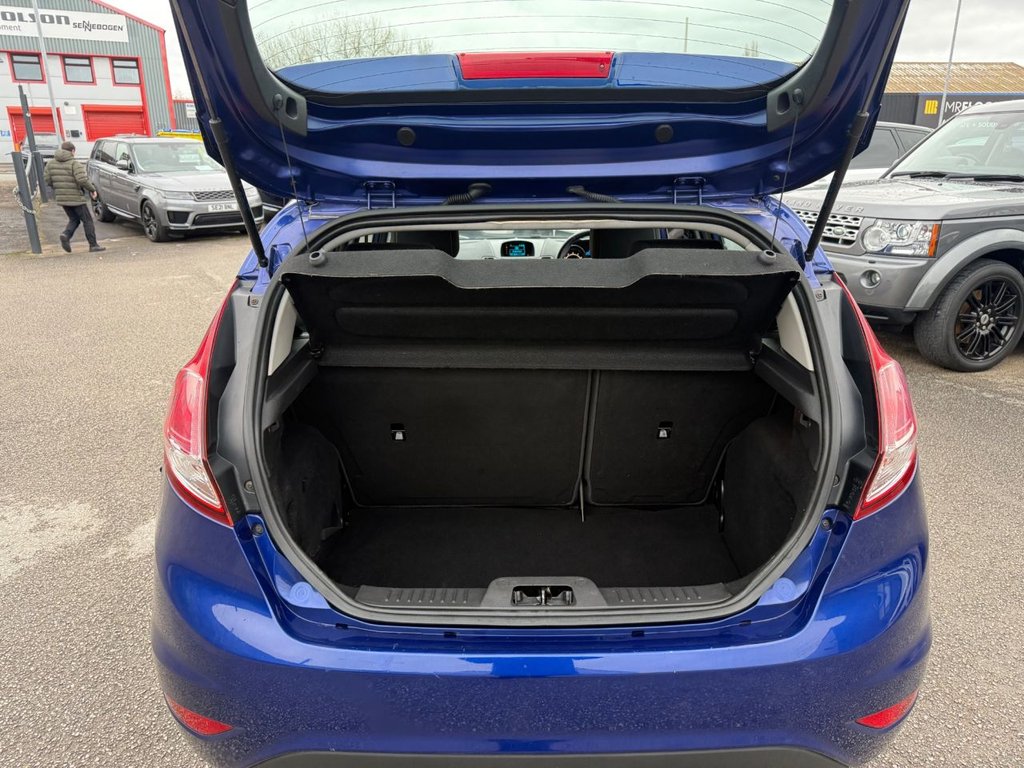 Used Ford Fiesta 2014 for sale - 76582283: Photo 7