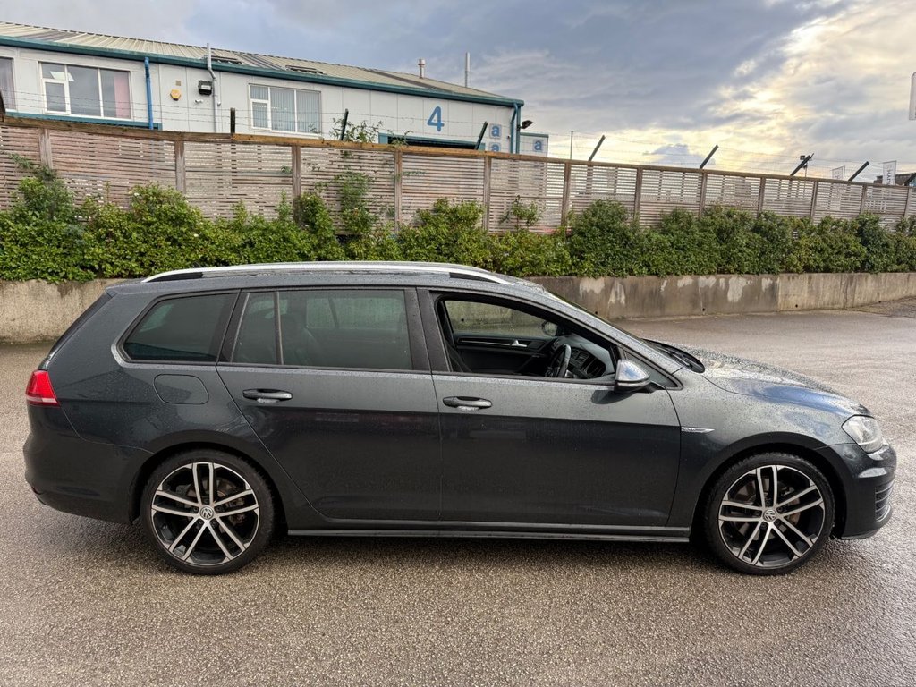 Used Volkswagen Golf 2017 for sale - 76313277: Photo 10